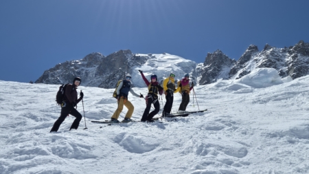 Am Glacier des Rognons, im Hintergrund die Aiguille Verte