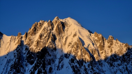 Haute Route Skitour: Die mächtige Aiguille Verte
