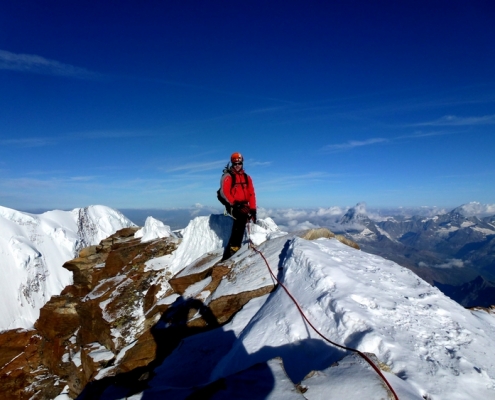 Im Mittelteil des Westgrates der Dufourspitze