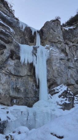 Ice climbing in the Sylvenstein basin, Achensee region/Tyrol