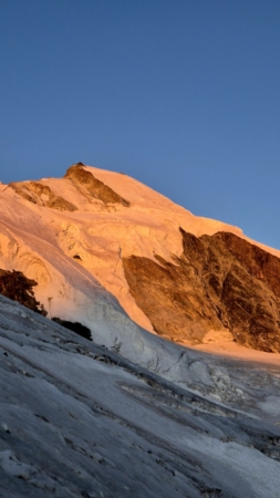 Allalinhorn im Morgenlicht