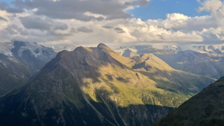 Blick nach Südosten von der Weisshornhütte